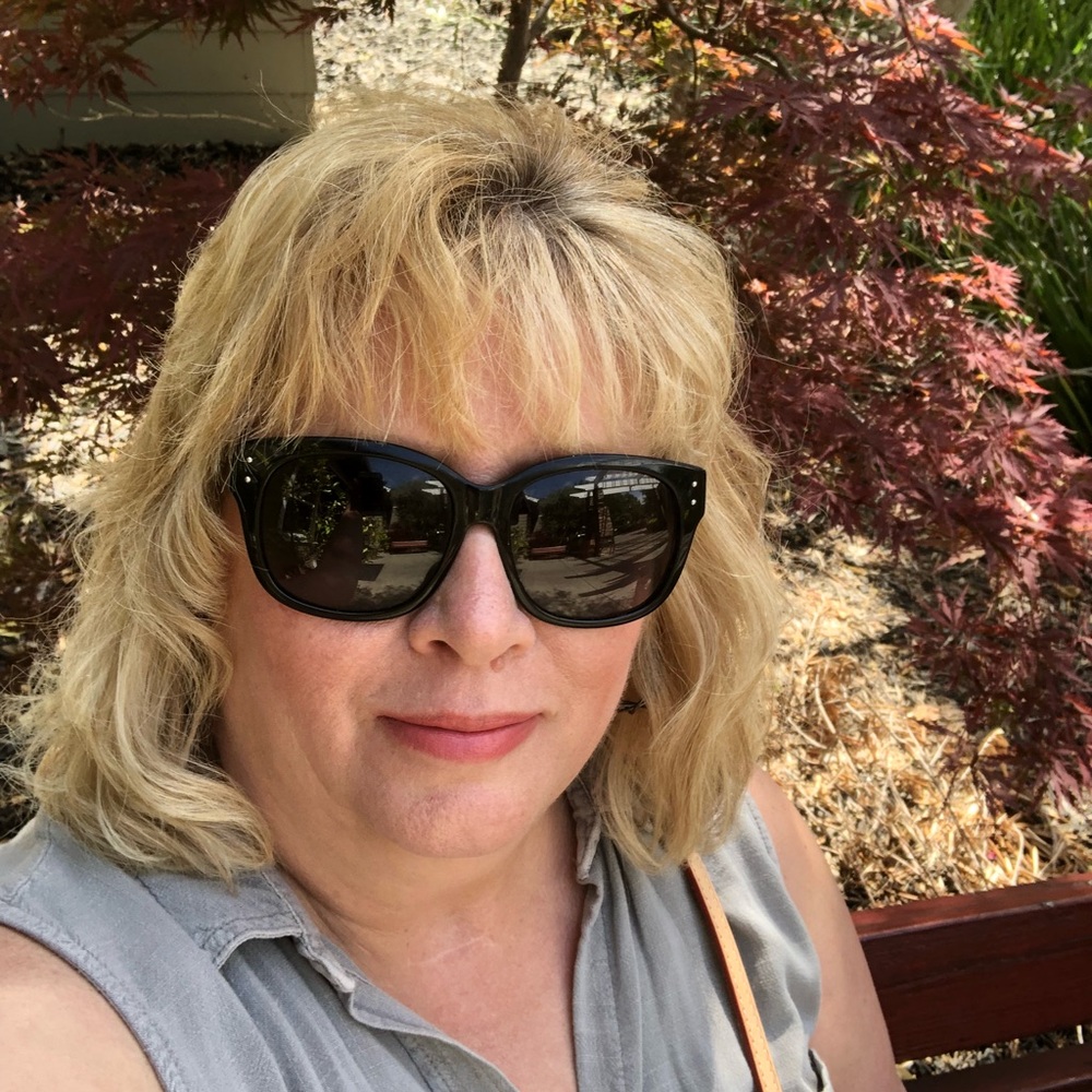 Meet your Posher, Cheryl